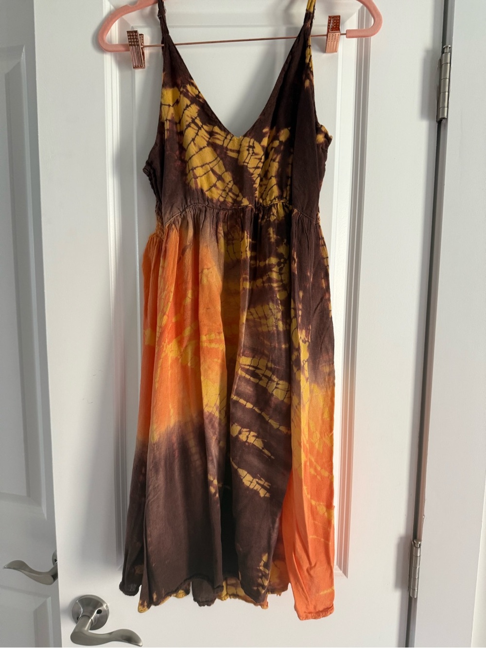 Island Beach Tie-Dye Spaghetti Strap Dress in Yellow & Brown